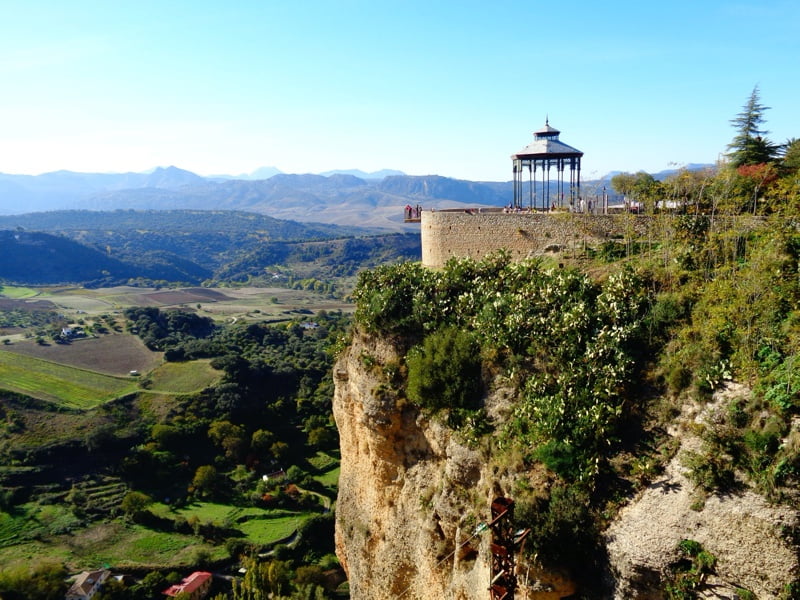 Uitzicht op Ronda en zijn kliffen, Andalusië.