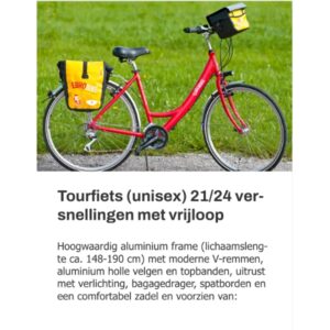 Rode unisex tourfiets met tassen en accessoires.